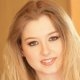 Sunny Lane - pornostar féminine également connue sous les pseudos : Sunny, Sunshine Lane, Suny