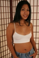galerie photos 002 - Kyanna Lee, pornostar occidentale d'origine asiatique.