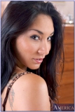 galerie de photos 007 - photo 002 - Roxy Jezel, pornostar occidentale d'origine asiatique. également connue sous les pseudos : Roxy, Roxy Heart, Roxy Jewel