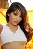 写真ギャラリー015 - Roxy Jezel, アジア系のポルノ女優. 別名: Roxy, Roxy Heart, Roxy Jewel