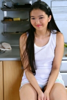 galerie photos 001 - Little Rita, pornostar occidentale d'origine asiatique.