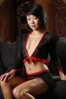 写真ギャラリー011 - Saya Song, アジア系のポルノ女優.