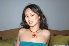 galerie de photos 021 - photo 001 - Evelyn Lin, pornostar occidentale d'origine asiatique. également connue sous les pseudos : Evelin Lin, Evelyn Lyn, Evelyn Lynn, Tia