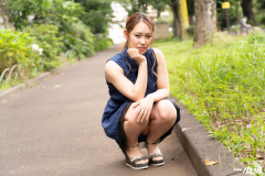 photo gallery 004 - photo 001 - Moena NISHIUCHI - 西内萌菜, japanese pornstar / av actress. also known as: Hitomi TOGASAKI - 戸賀崎瞳, Riamu - りあむ