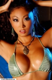 galerie de photos 005 - photo 001 - Nicole Oring, pornostar occidentale d'origine asiatique.