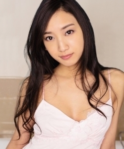 An TSUJIMOTO - 辻本杏, japanese pornstar / av actress.