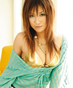 Ayumi SADA - 佐田あゆみ, pornostar japonaise / actrice av. également connue sous le pseudo : Ayumi - あゆみ