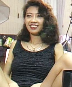 Hitomi KAIMAN - 貝満ひとみ, pornostar japonaise / actrice av et pornostar occidentale d'origine asiatique. également connue sous les pseudos : Hiratomi, Hitomi Kayman