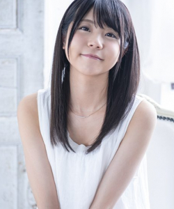 Ichika NAGANO - 永野いち夏, pornostar japonaise / actrice av. également connue sous le pseudo : Aya HIGUCHI - 樋口彩