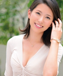 Kana WAKABA - 若葉加奈, 日本のav女優.