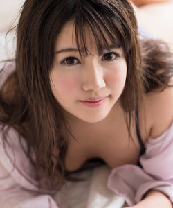 Kia AOYAMA - 青山希愛, pornostar japonaise / actrice av. également connue sous le pseudo : Yume NARAI - 奈良井夢