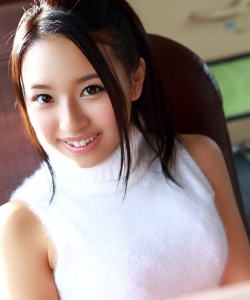 Mayu TEMBA - 天羽繭, pornostar japonaise / actrice av. également connue sous le pseudo : Mayu TENBA - 天羽繭