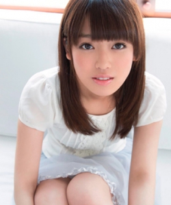 Megumi TAKANASHI - 高梨めぐみ, pornostar japonaise / actrice av. également connue sous les pseudos : Emiri - えみり, Nonoka UMEDA - 梅田ののか