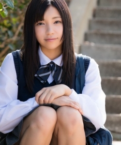 Mei ADACHI - 安達メイ, 日本のav女優. 別名: Kazuha - 和葉, Mei - めい