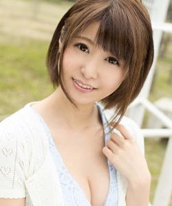 Minami WAKANA - 若菜みなみ, pornostar japonaise / actrice av. également connue sous le pseudo : Hazuki - 葉月