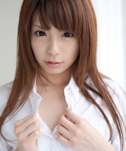 Riri KURIBAYASHI - 栗林里莉, pornostar japonaise / actrice av. également connue sous le pseudo : RiRi - りり