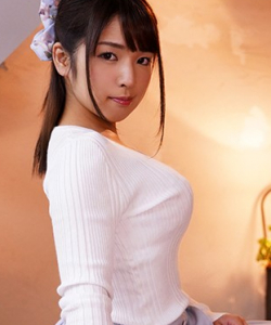 Rui HIIRAGI - 柊るい, pornostar japonaise / actrice av. également connue sous le pseudo : Shiori - 栞