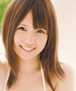 Saki SAEKI - 佐伯さき, 日本のav女優.
