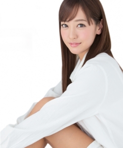 Yukari MAKI - 真木ゆかり, pornostar japonaise / actrice av. également connue sous le pseudo : Yukari - ゆかり
