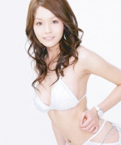 Yui TACHIKAWA - 立川ゆい, pornostar japonaise / actrice av. également connue sous les pseudos : Rina - りな, Rina AIHARA - 愛原りな, Rina AIHARA - 相原りな