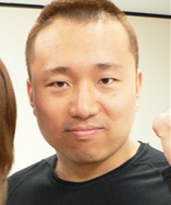 Hideo KAWAMOTO - 川本英雄, pornostar japonaise / acteur av. également connu sous le pseudo : Kawamoto-san - かわもとさん